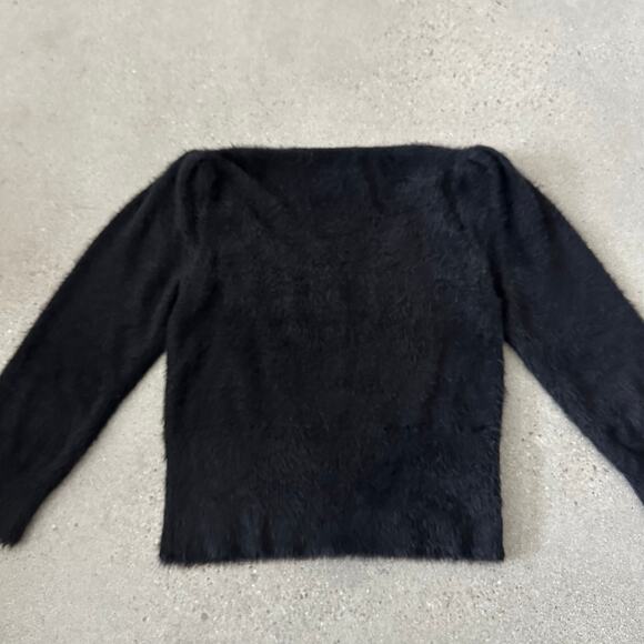 Zara Women Fuzzy Sweater in Black - Picture 5 of 6